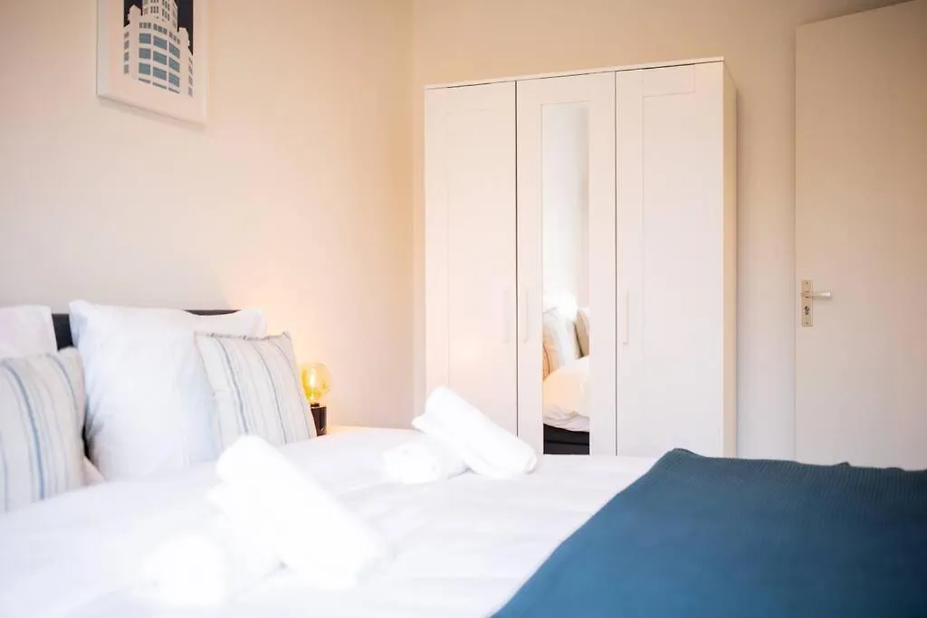 Magnificent Two Bedroom Apartment - Sd23M Eindhoven Netherlands