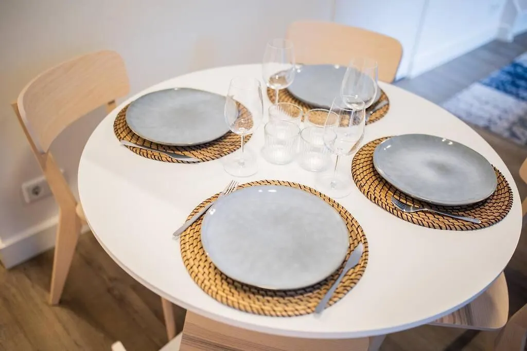 Magnificent Two Bedroom Apartment - Sd23M Eindhoven 0*,  Netherlands