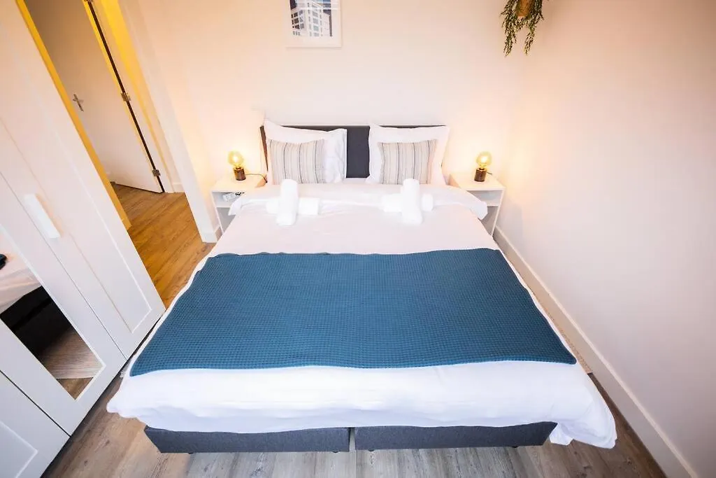 Magnificent Two Bedroom Apartment - Sd23M Eindhoven
