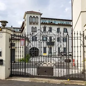 https://lux-apartment-milano-metro-m2.it-lombardy.com